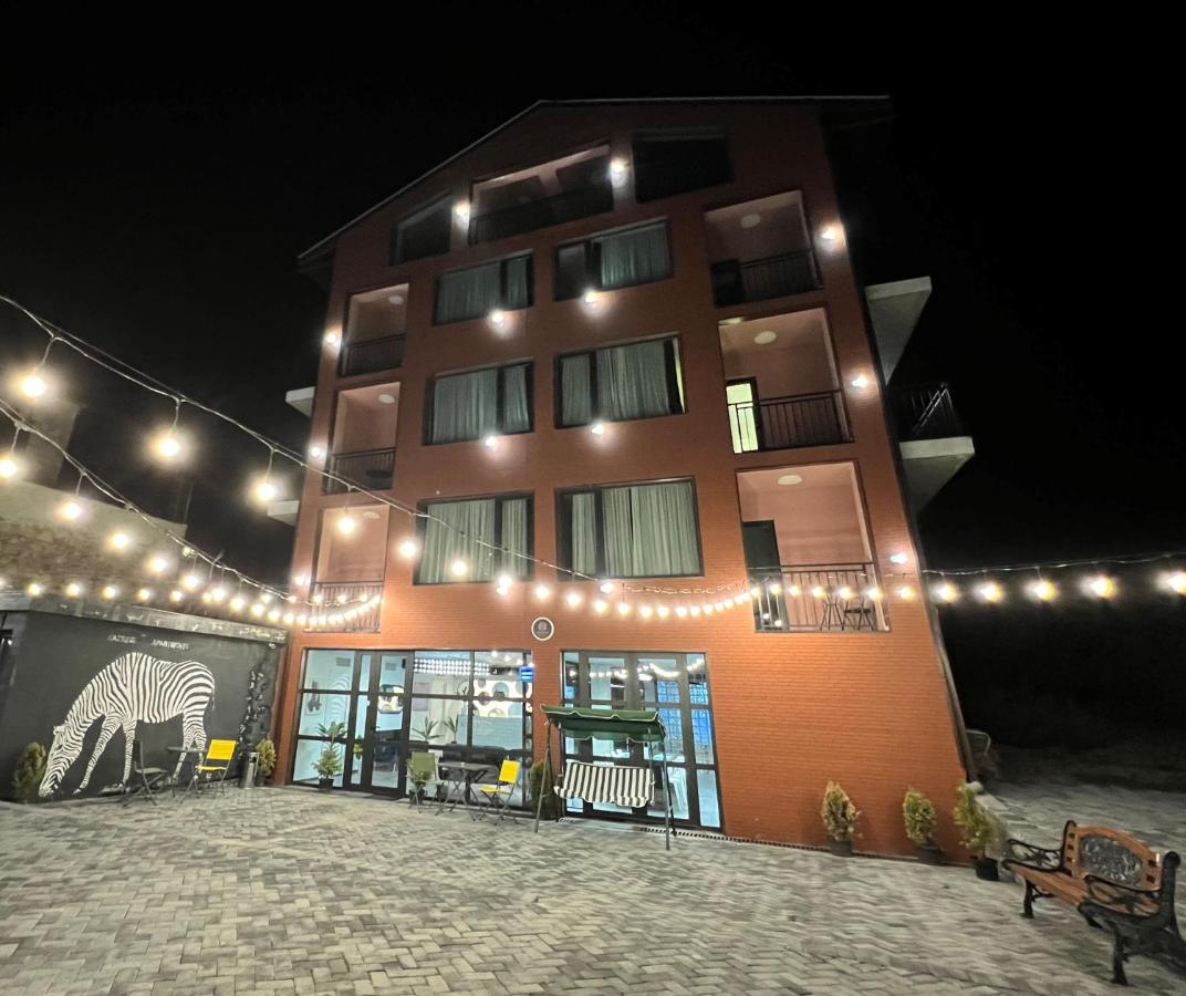 Kazbegi Apartments Esterno foto